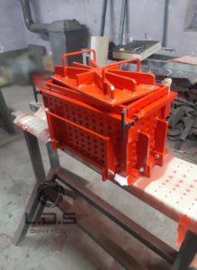 Forma na lisování briket - Forma na lisování briket